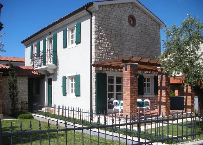 Villa Petra